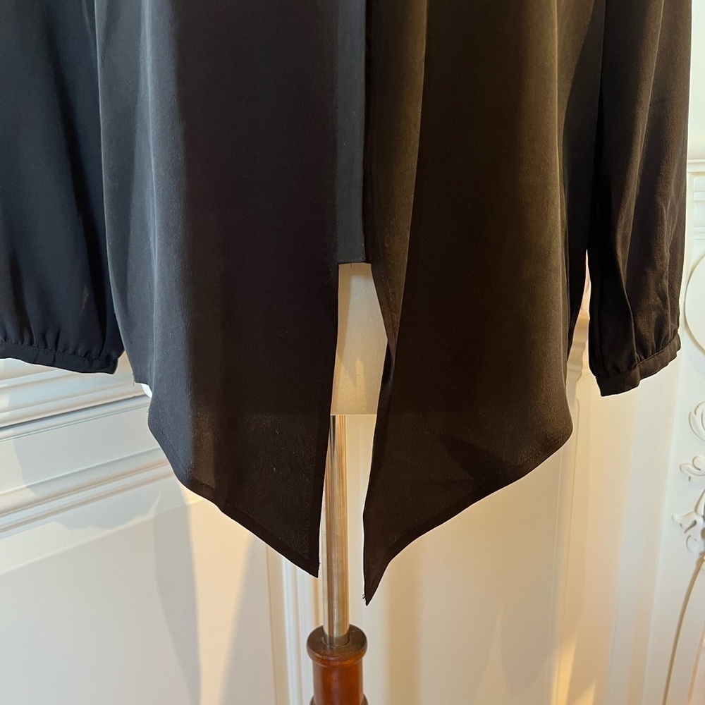 JOIE black 100% Silk manadarin collar top size small - Picture 6 of 11